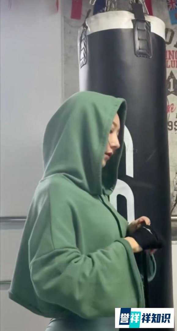 模特，美丽时尚潮流的代表，对推动经济发展功不可没。