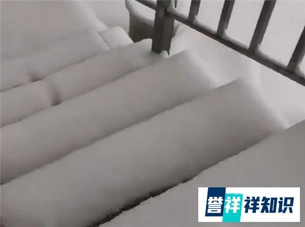 北京四月飘雪 这是咋情况?