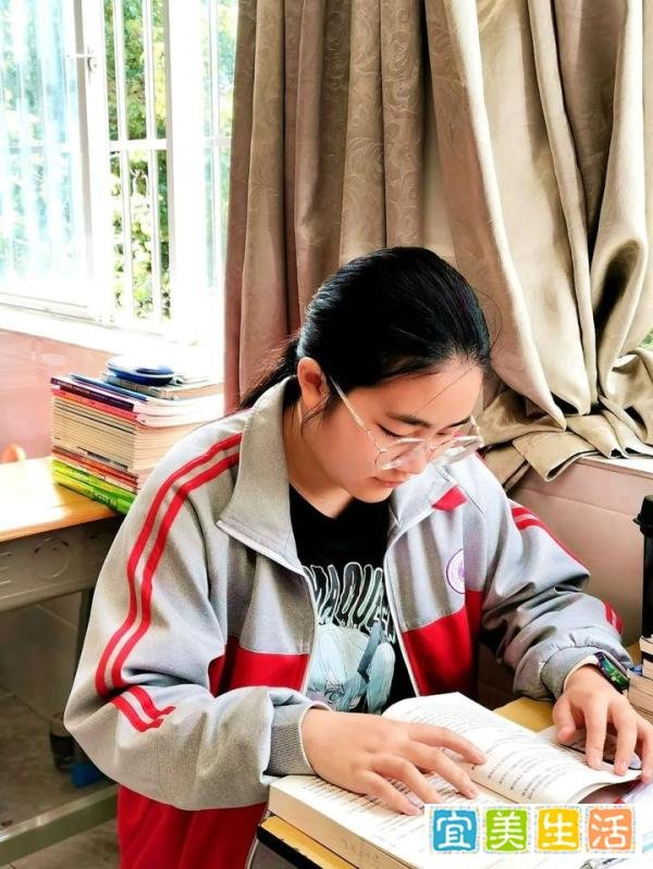 新时代呈贡好少年 | 云南长水实验中学呈贡校区:张艾嘉