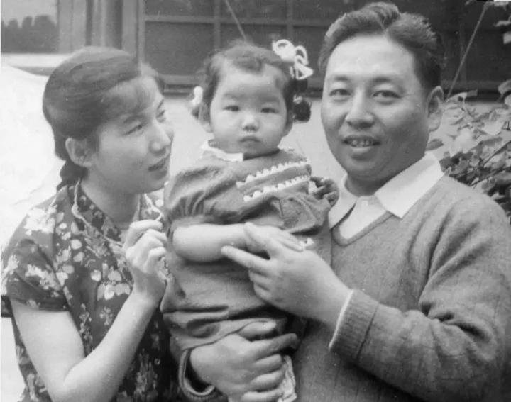 吴祖光和新凤霞，别人最不看好的一对，为何能相伴到老？