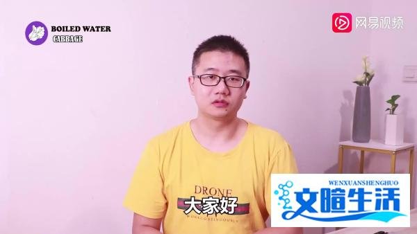 大妈健身房内掌掴私教:白养你了 边打边质问:你身上东西都是我买的