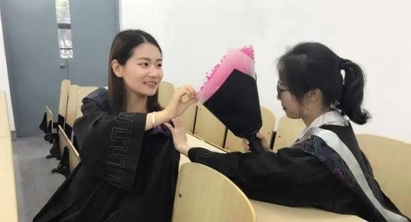 网友嘲讽山东企业遭打脸,100公斤金属卖3亿,超出认知需要谨言慎行