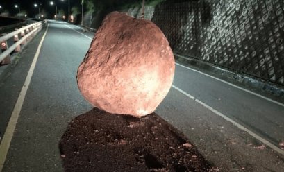 中国台湾发生79起地震,十吨巨石整个掉落地面,如何预防次生灾害的发生?