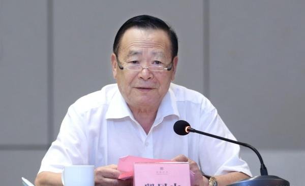 江苏盐城最富有的6位大富翁，2人身价百亿？“女首富”十分抢眼