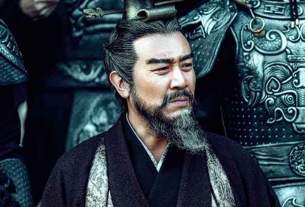 形容曹操的四字词语
