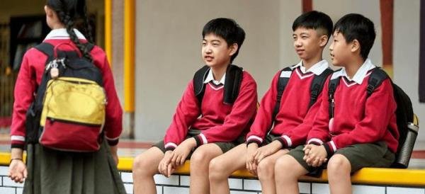 韩国中小学班级人数为何不减反增 生育率多年低迷韩国中小学班级人数何以不减反增