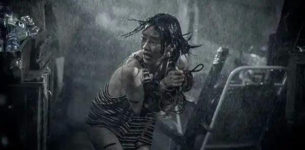 这5部香港电影，因尺度过大未能在内地上映，真的太敢拍