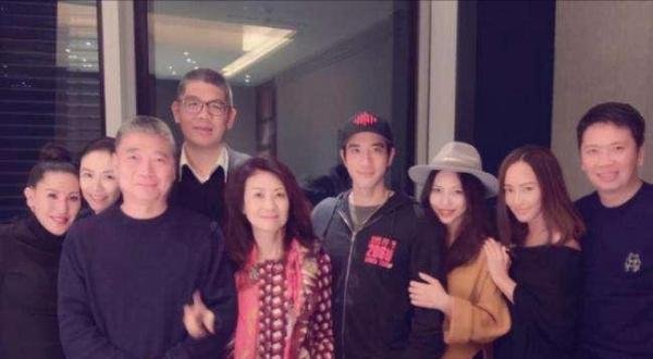 李靓蕾之母李瑶敏:女儿“万字屠宏”,母亲往事却成为最大黑点!