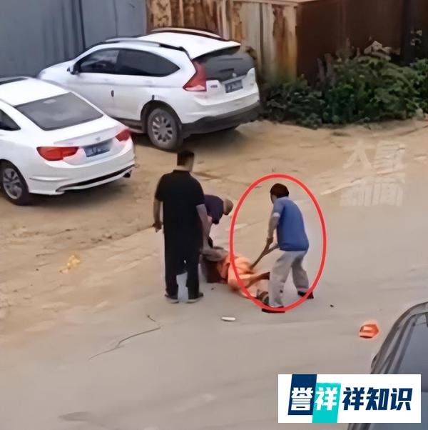 “唐山打人事件”翻版再起，太原“六虎”群殴老人，老人倒地乱踢
