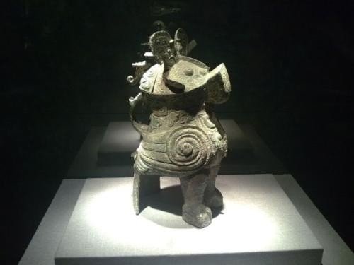 妇好鸮尊的读音是什么？