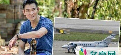 刘德华泰国拍摄广告坠马 被马踩踏盘骨撕裂