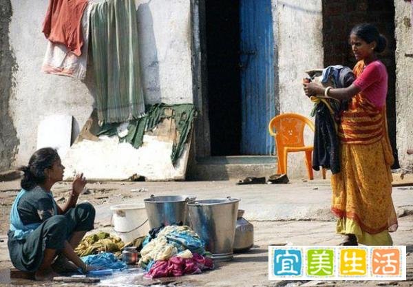 为了让男人们分担家务，印度70000主妇向莫迪请愿
