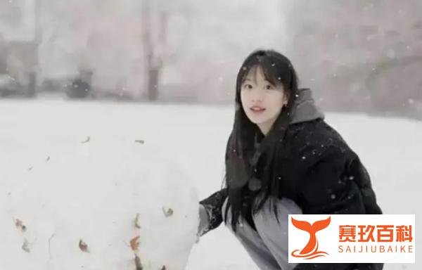 吴磊向涵之恋情又添实锤？不小心暴露了微信置顶，头像很像向涵之