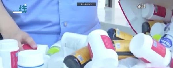 把糖果当保健品卖给老人，这些骗子成了亿万富翁
