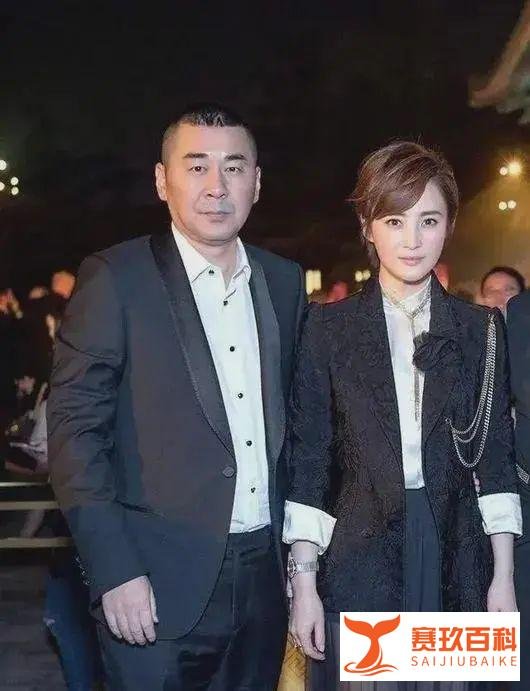 陈建斌力破离婚传闻!蒋勤勤否认男方有私生子,夫妻感情和谐