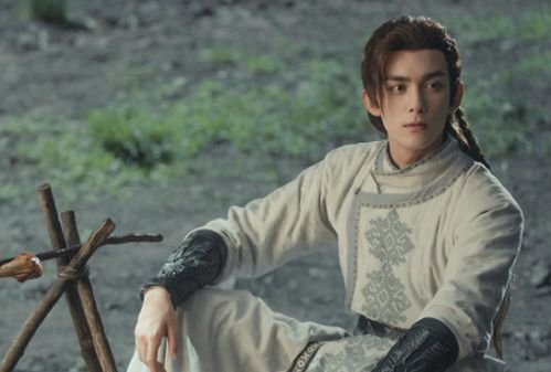 吴磊赵露思获2022年中美电视节年度优秀青年演员奖,怎样看待这一荣誉?
