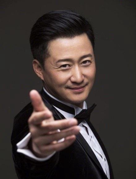 吴京主演票房破250亿！中国影史第1位，水门桥上映助他纪录暴涨