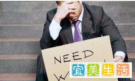 痛心!银行员工跳楼自杀:揭开银行业真实现状