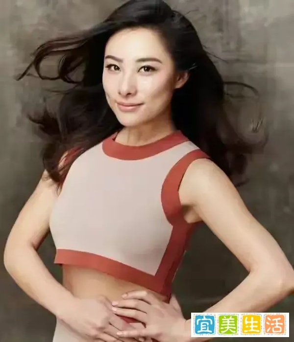 刘璇：36岁结4次婚却是同一个人，老公身份曝光，比郭晶晶嫁得好