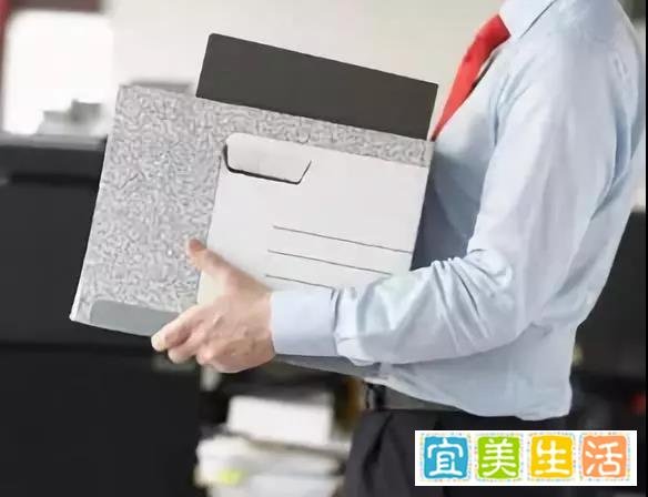 辞职必须先删同事微信，合理合法吗？