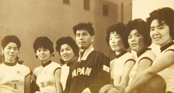 1965年，周总理邀请一位日本人访华，从此改变了中国女排的命运