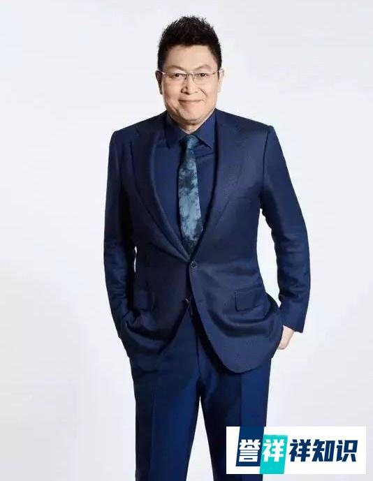 央视主持人发视频悼念母亲，一周内痛失俩亲友，王为念崩溃痛哭