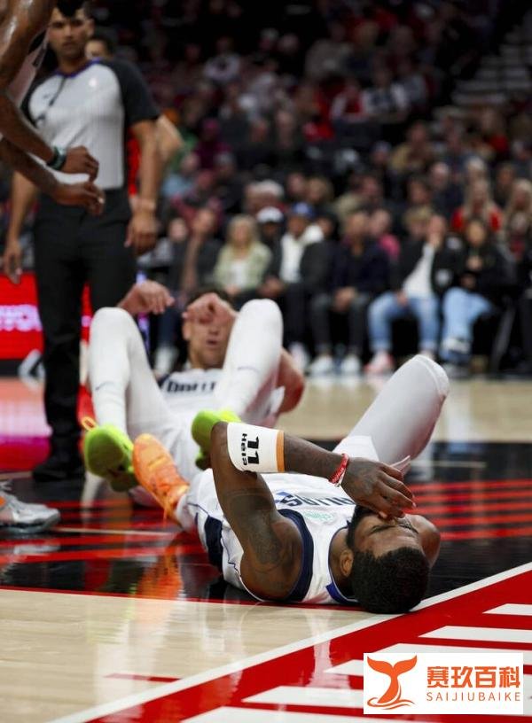 NBA》复出后回忆惊悚受伤画面 欧文坦言:我当时吓死了