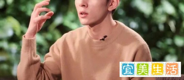李佳琦怼网友后哭上热搜，穷是因为你不够努力？