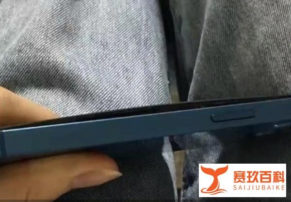 iPhone 13扎堆“鼓包” 苹果客服回应：电池老化导致