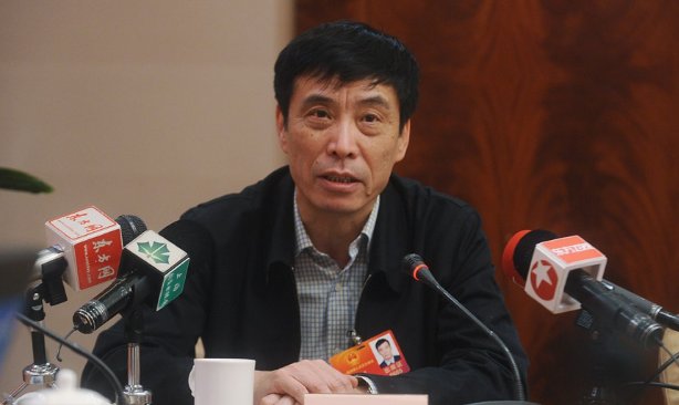 陈戌源，男，上海人？