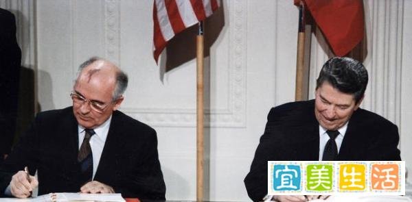美国退出中导条约,不过是欺骗别人的拙劣表演，早有预谋