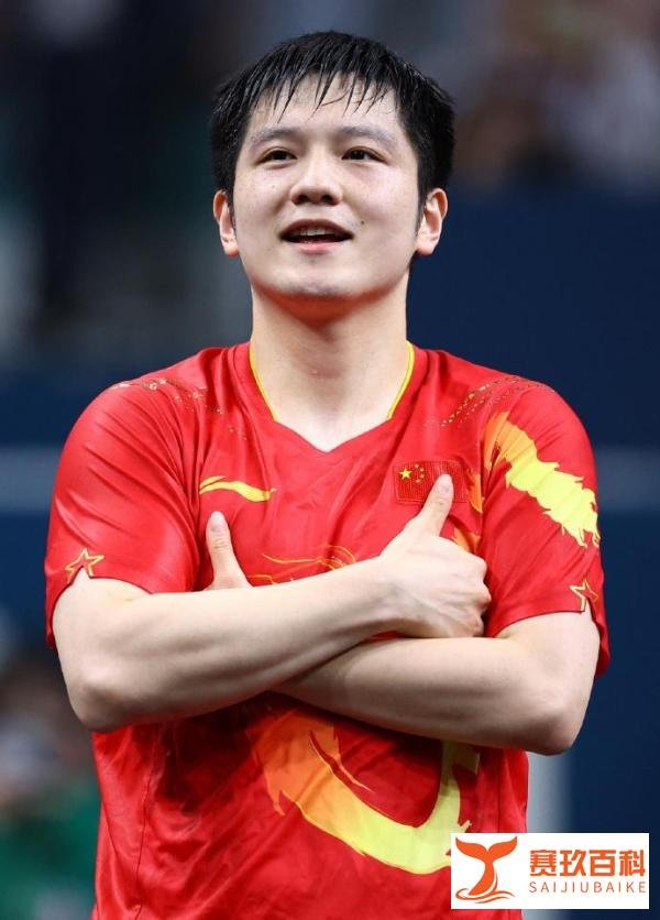 国乒5连冠！马龙6金创四大纪录，中国奥运历史第一人，官方：GOAT