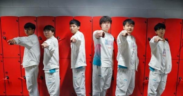 JJPLAY电竞报：提前锁定MSI三连冠！LPL最强赛区当之无愧