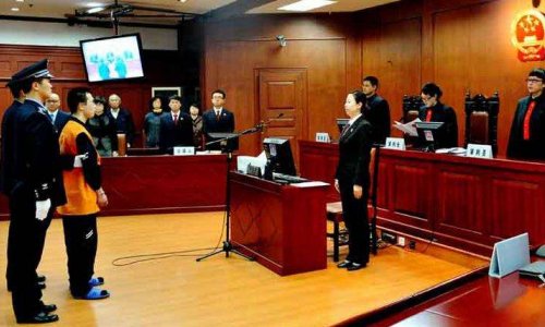 怎么判定先奸后杀还是 先杀后奸啊？？