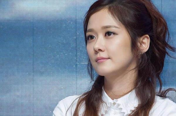 韩女星李孝利疑在节目中辱华,刘在石尴尬回避,李孝利是无知还是故意的?
