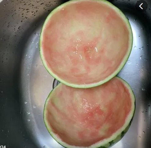 福建一女子为不洗碗用西瓜皮装饭,是否存在卫生隐患?