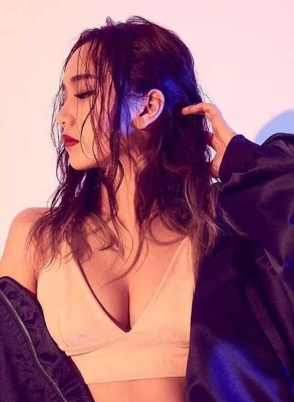 有哪些性感与实力并存的女rapper?