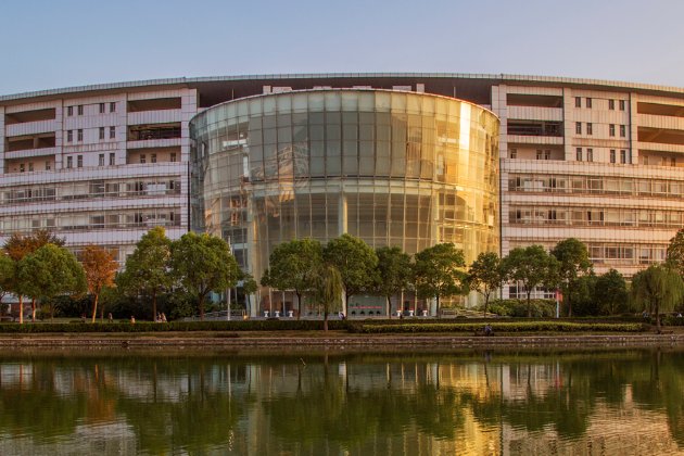 南京财经大学2022年录取分数线是多少?