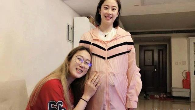 羽坛世界冠军妻子退役为何独自带娃？