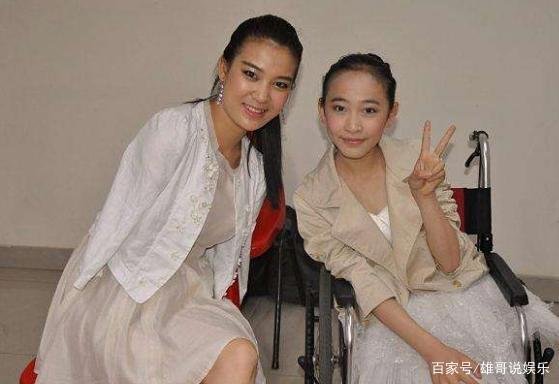 《非诚勿扰》的“无臂女孩”,和小伙牵手成功,下台一分钟就被甩了吗?