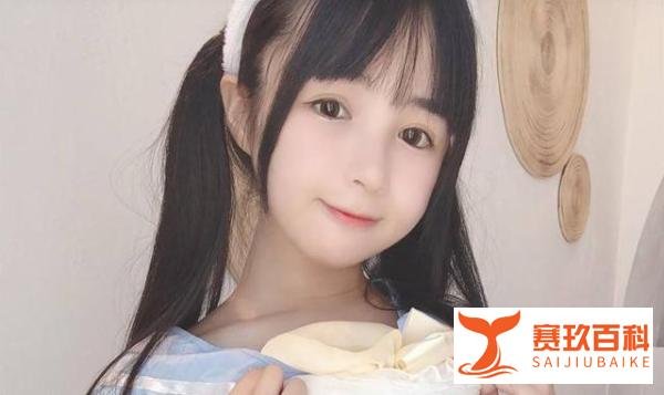 新人主播直播被封，开播半小时涨粉过万，被爆当过“女菩萨”
