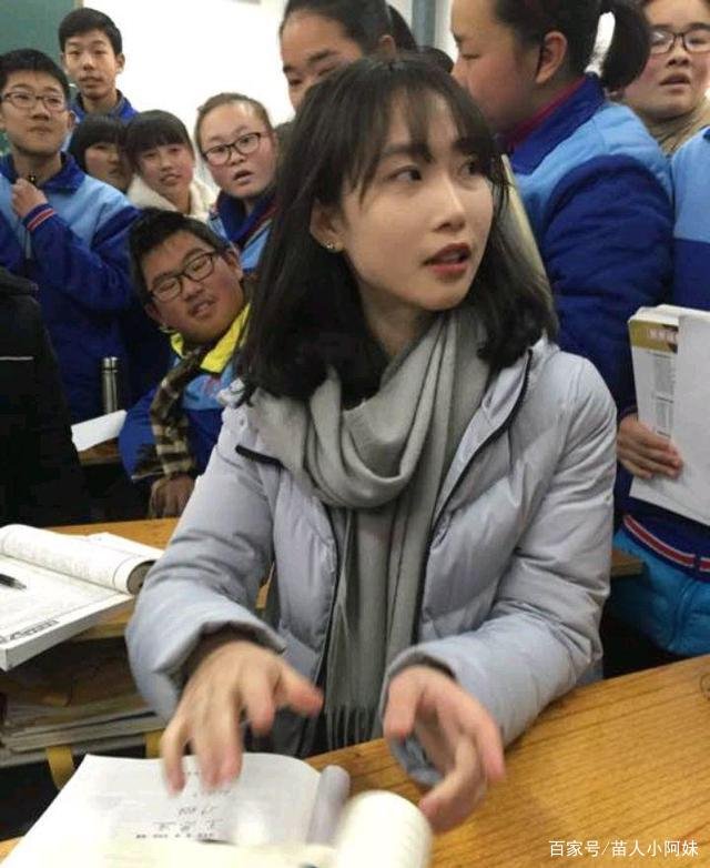 5年前，高考643分摘状元，说高中没谈过恋爱的湖北女孩，现状如何?