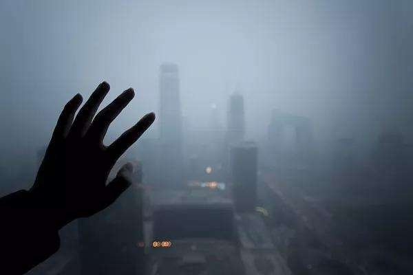 曾被诊断为重度抑郁症的王自健，他是如何走出这段灰暗人生的？