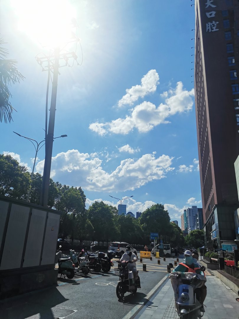 重庆退出四大火炉城市,重庆今年的气候情况怎么样?