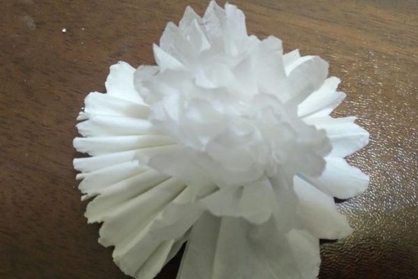 悼念小白花怎么做