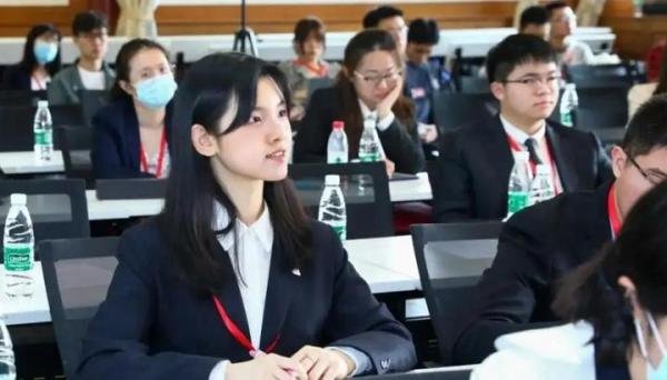 网友嘲讽山东企业遭打脸,100公斤金属卖3亿,超出认知需要谨言慎行