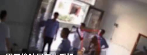 爷爷微信打字要钱，孙子果断报警，竟是亲戚潜入独居老人家骗钱！