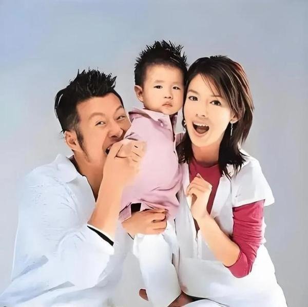 林美贞宣布离婚！断开与孙兴24年婚姻纠缠：欺骗不堪到此为止