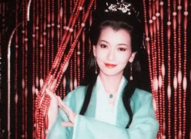 《新白娘子传奇》是哪一年拍的？