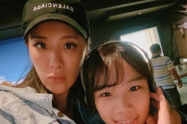 综艺天王胡瓜女儿胡盈祯官宣离婚,为何有网友说她早该离婚呢?